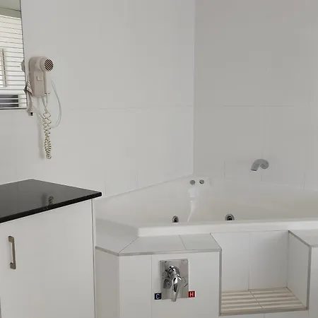 Catalina Resort Maroochydore Room photo