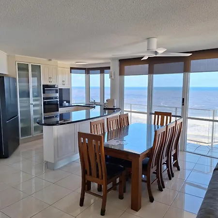 Catalina Resort Maroochydore Exterior photo