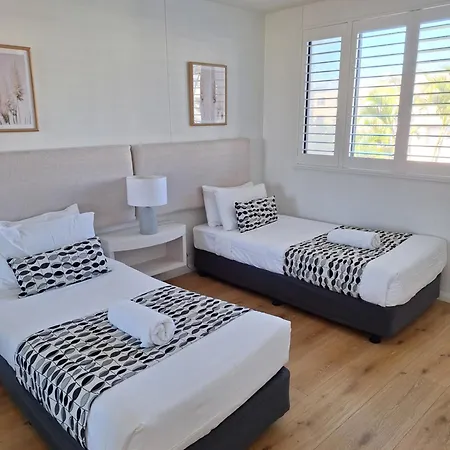 Catalina Resort Maroochydore Room photo