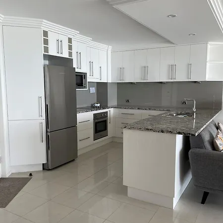Catalina Resort Maroochydore Room photo