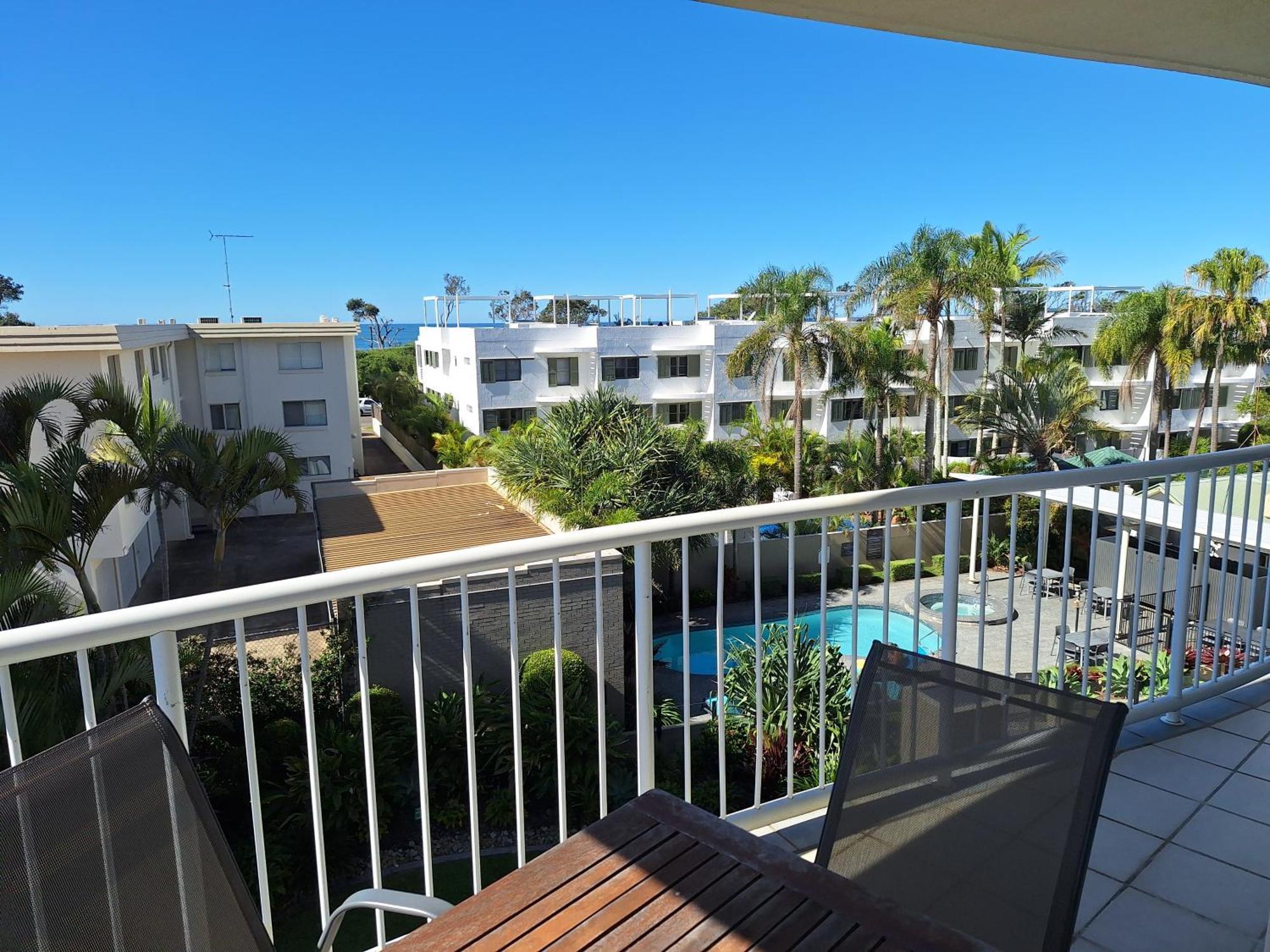 Catalina Aparthotel